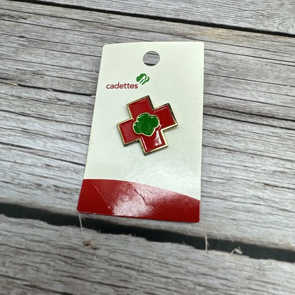 Girl Scout Patches And‎ Pin Lot